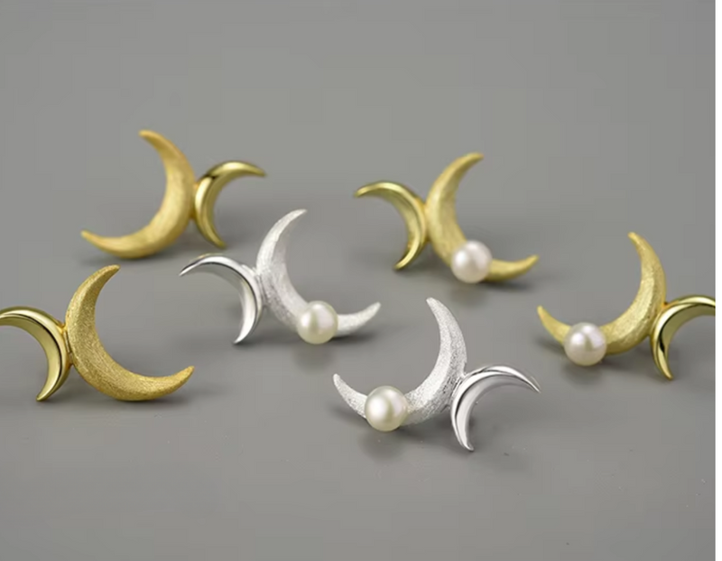 Asymmetrical Double Moon Stud Earrings