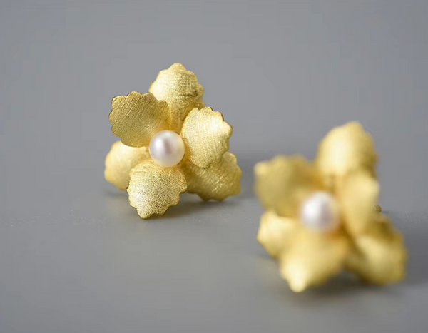 Begonia Flower Stud Earrings