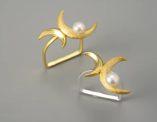 Double Moon Ring