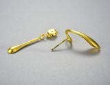 The Fleeting Years Twist Stud Earring