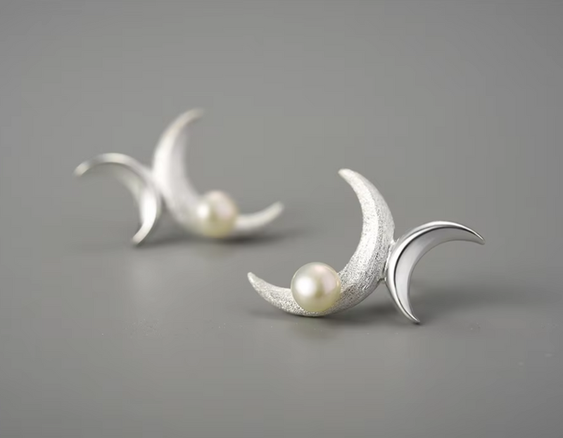 Asymmetrical Double Moon Stud Earrings